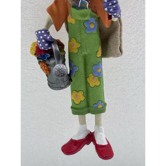 Hallmark Queen of the Garden Christmas Tree Ornament 2004 Keepsake Holiday Decor - Picture 3 of 7